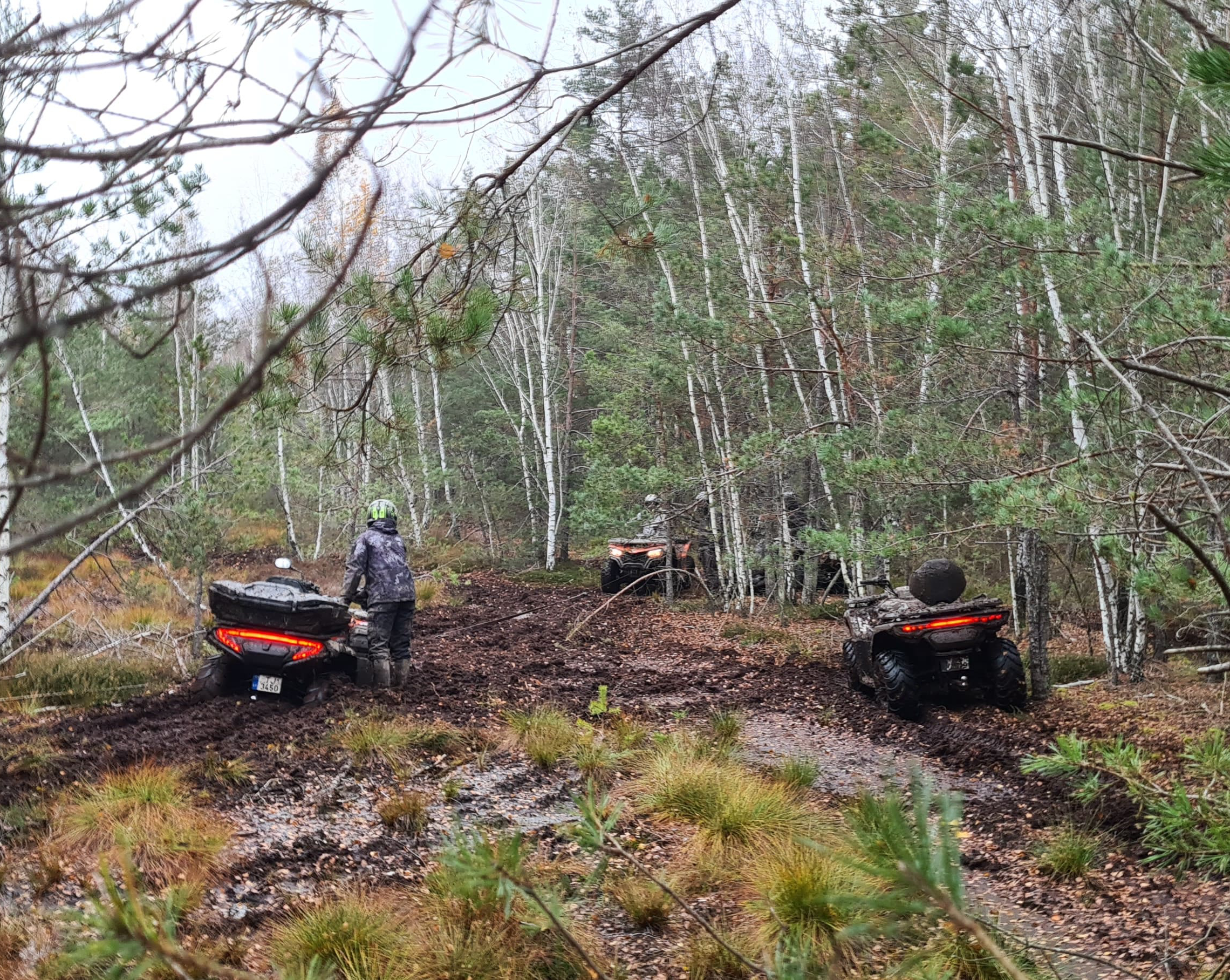 Motociklu noma ballītēm